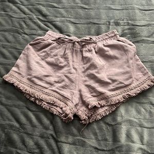Loose shorts